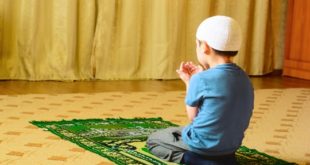 Cara Mudah Mengajarkan Anak Sholat Sejak Dini